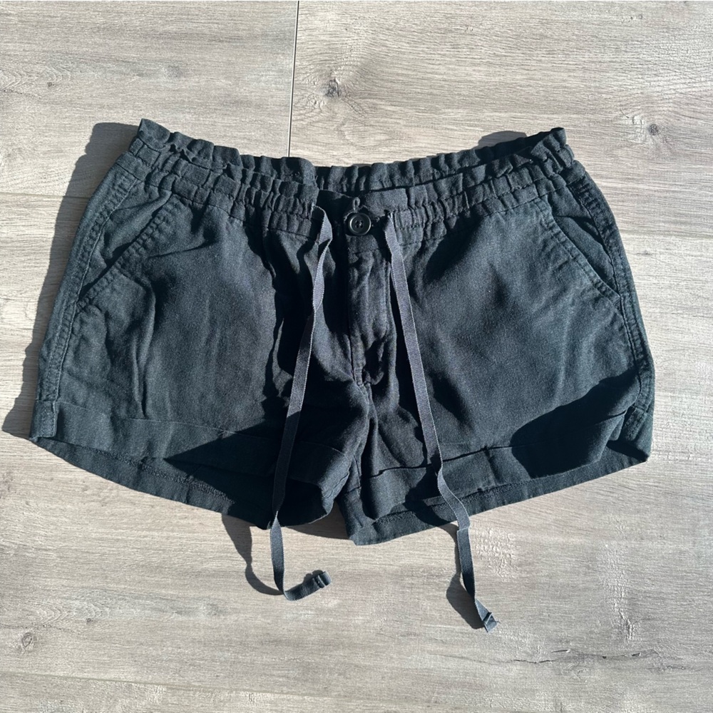 Old navy - black linen blend shorts - size 4
